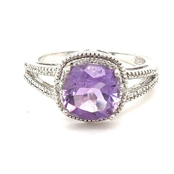 925 Amethyst Ring  - Picture 1 of 7